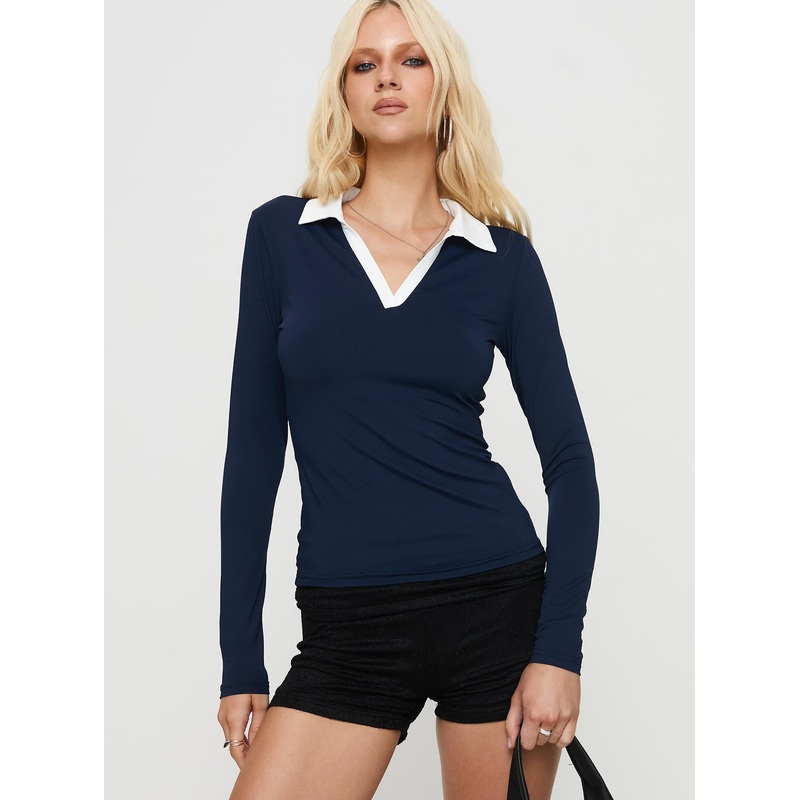 Challenger Long Sleeve Top Navy
