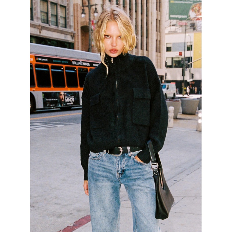 Too Busy Zip Up Sweater Black