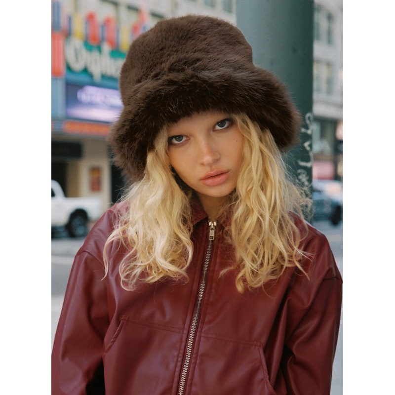 Avaah Fluffy Hat Taupe