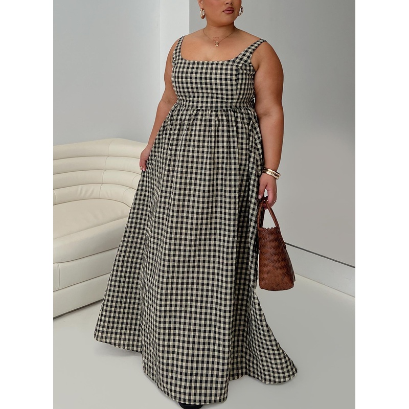 Cartmel Check Maxi Dress Black / Cream Curve