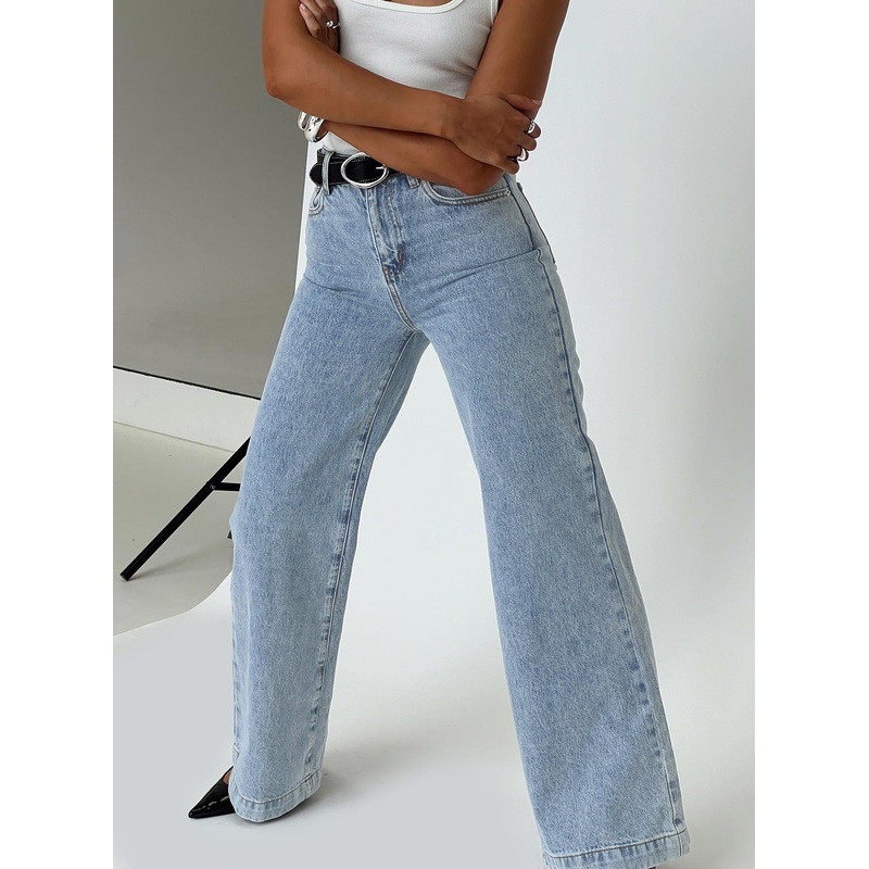 Goldie High Wide Jean Light Wash