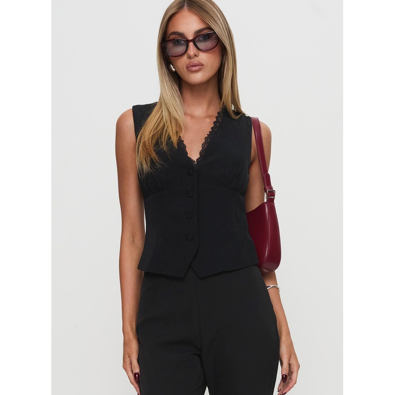 Avelma Lace Top Black