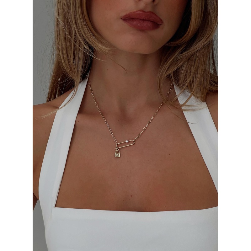 Life In Peace Necklace Gold