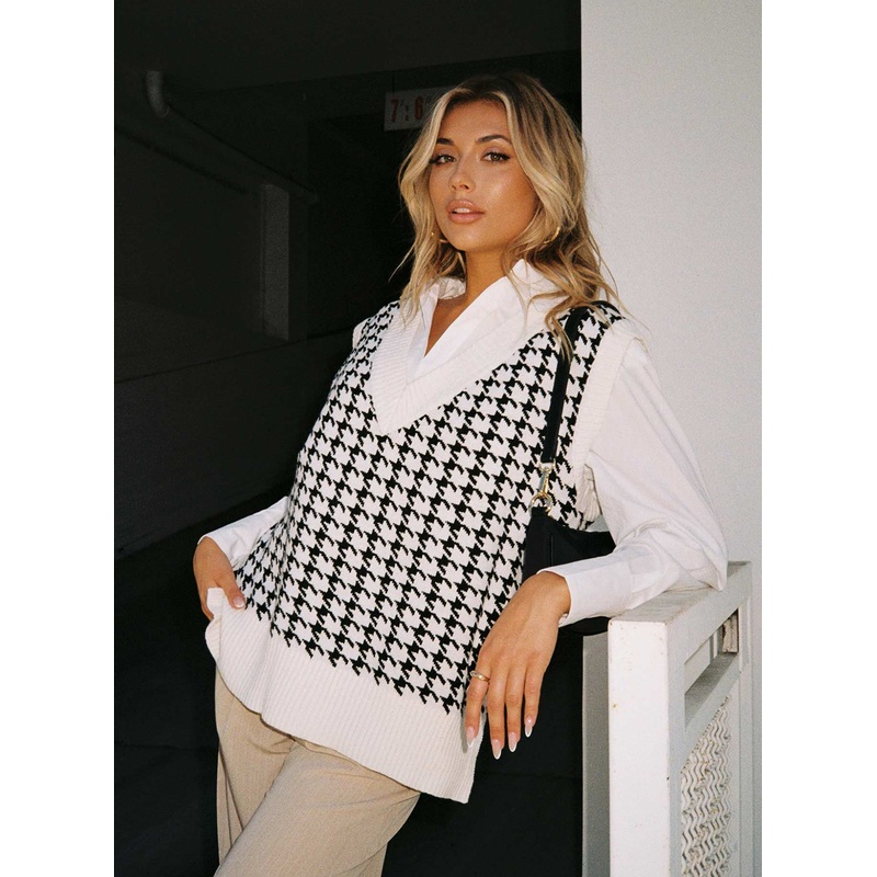Ashton Sweater Vest White
