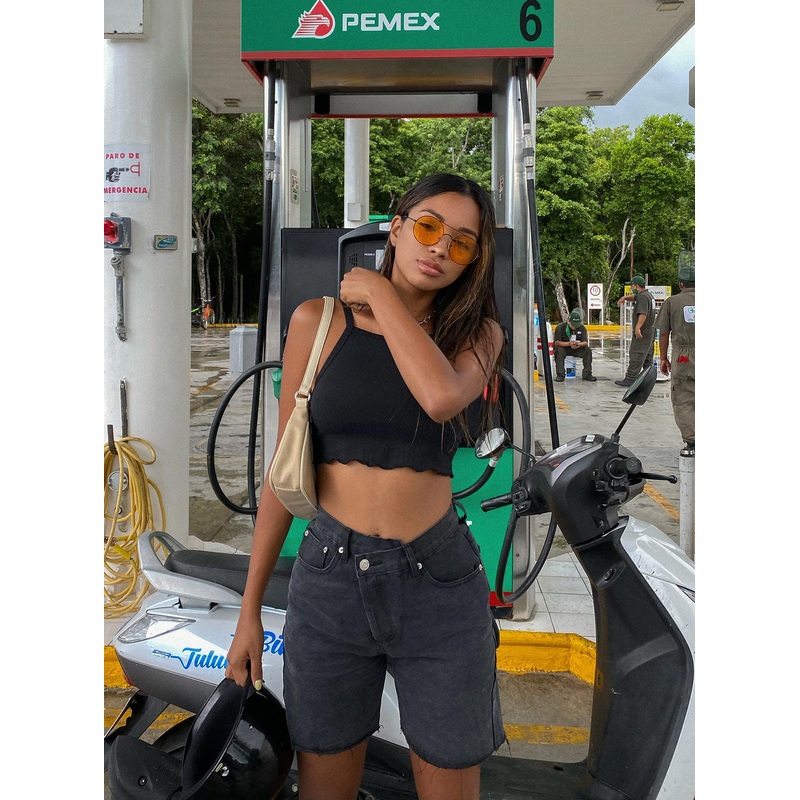 Eliana Shorts Black