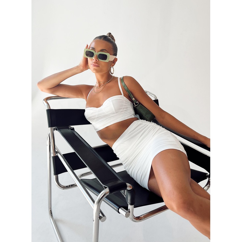 Beacon Set White