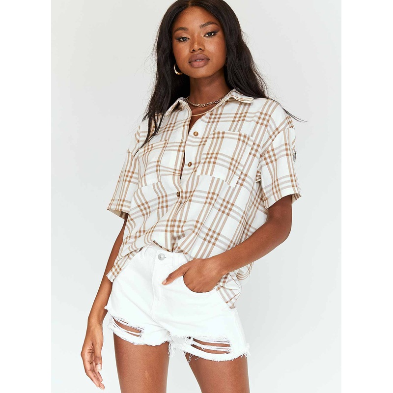 Elise Shorts White