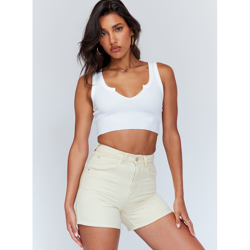 The Swalla Shorts Cream